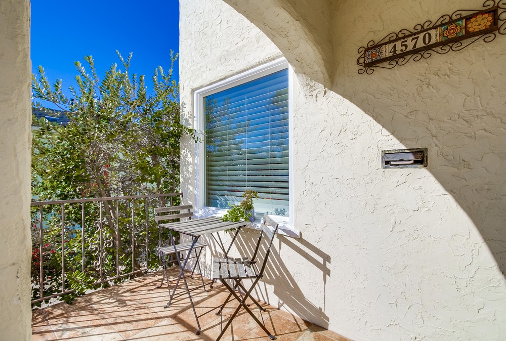 Virtual tour photo 7 of 53 for 4570 Highland Ave