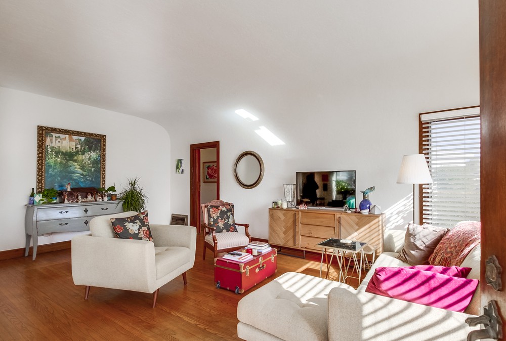 Virtual tour photo 10 of 53 for 4570 Highland Ave