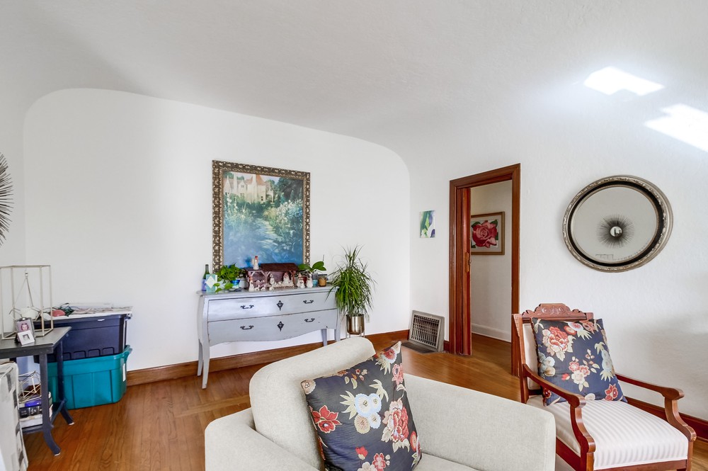 Virtual tour photo 17 of 53 for 4570 Highland Ave