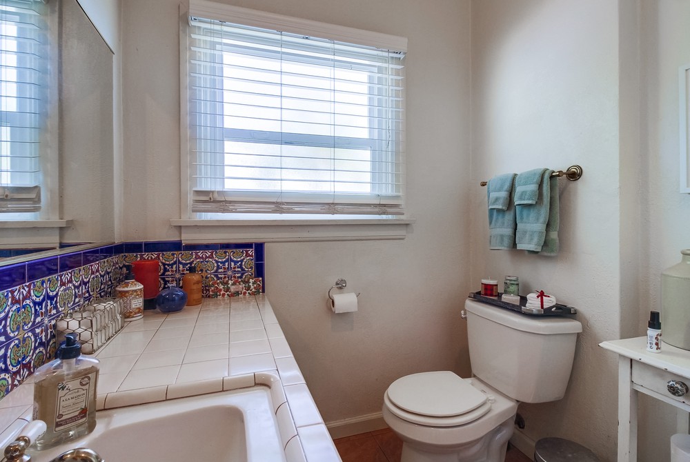 Virtual tour photo 42 of 53 for 4570 Highland Ave