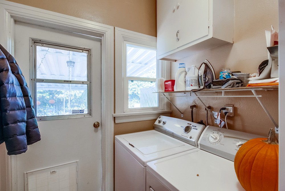 Virtual tour photo 44 of 53 for 4570 Highland Ave