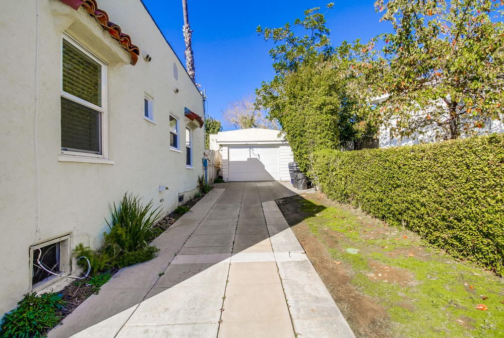 Virtual tour photo 46 of 53 for 4570 Highland Ave