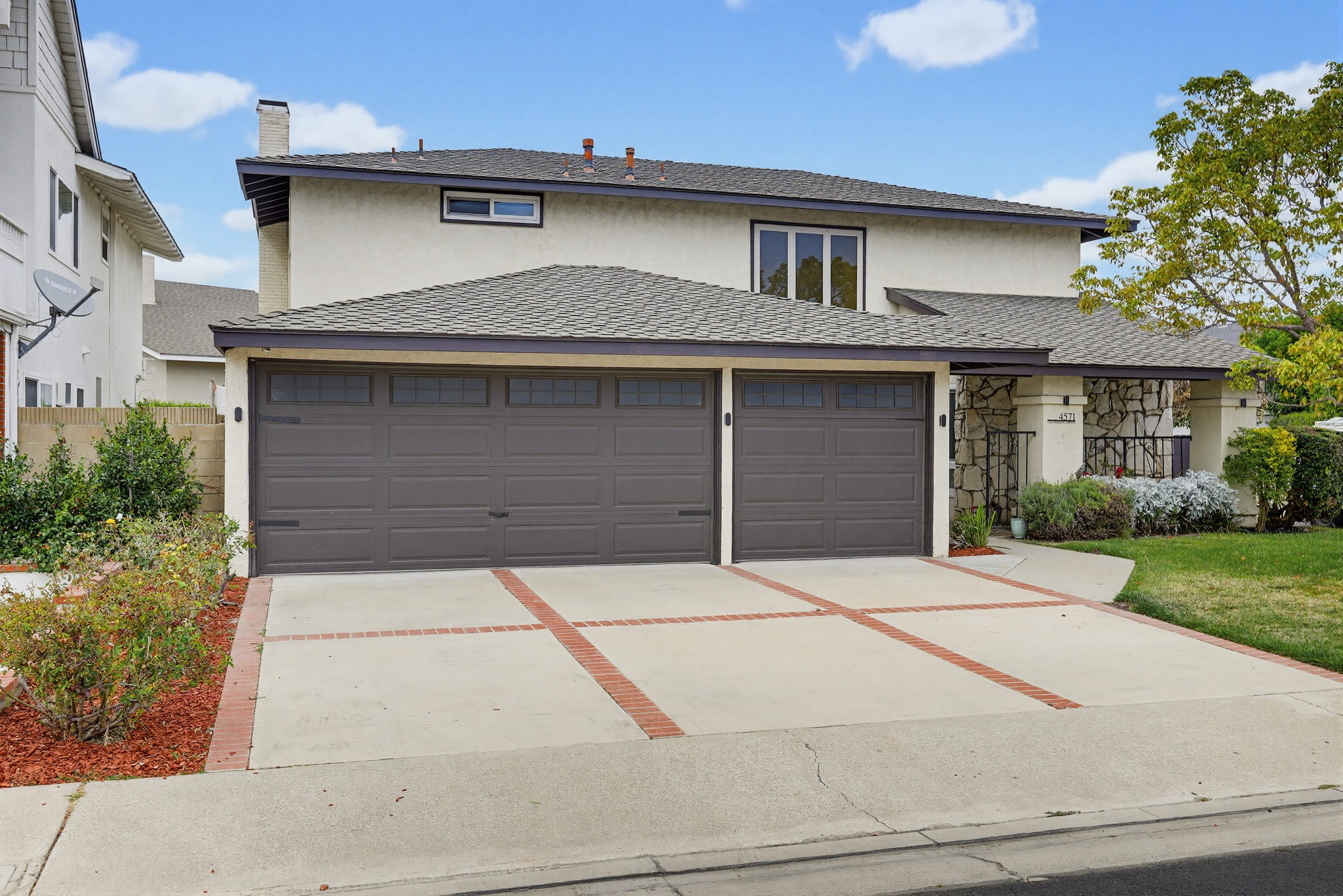 Virtual tour photo 5 of 75 for 4571 Trafalgar Dr