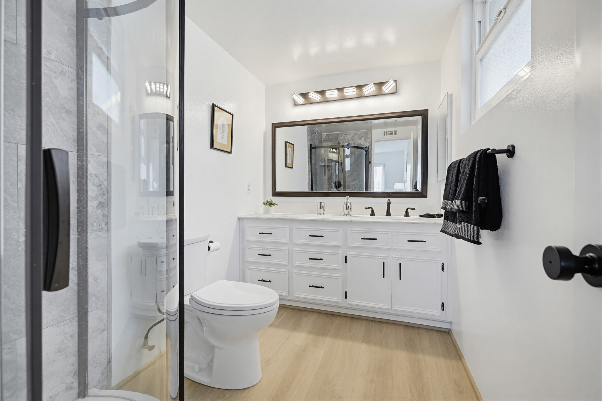Virtual tour photo 51 of 75 for 4571 Trafalgar Dr