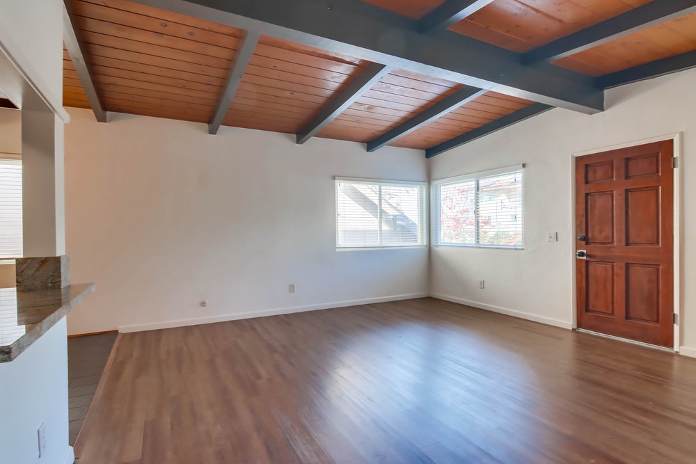 Virtual tour photo 16 of 45 for 4573 Narragansett Ave