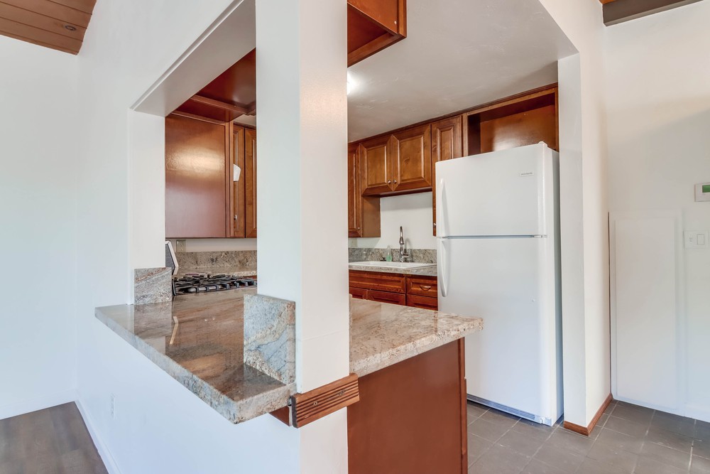 Virtual tour photo 18 of 45 for 4573 Narragansett Ave