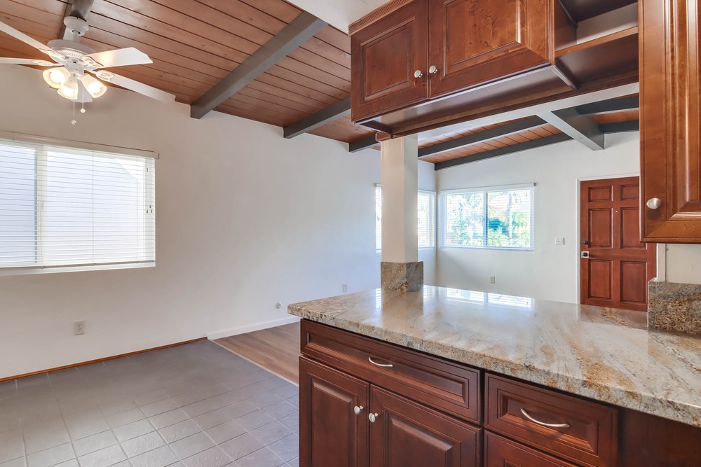 Virtual tour photo 23 of 45 for 4573 Narragansett Ave