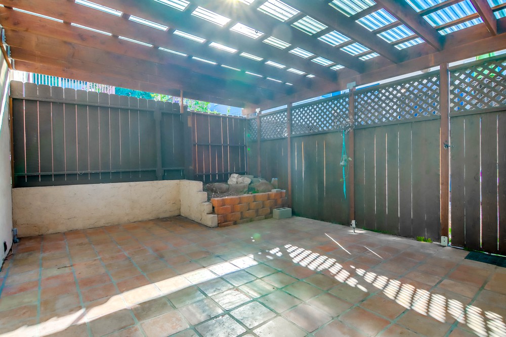Virtual tour photo 43 of 45 for 4573 Narragansett Ave