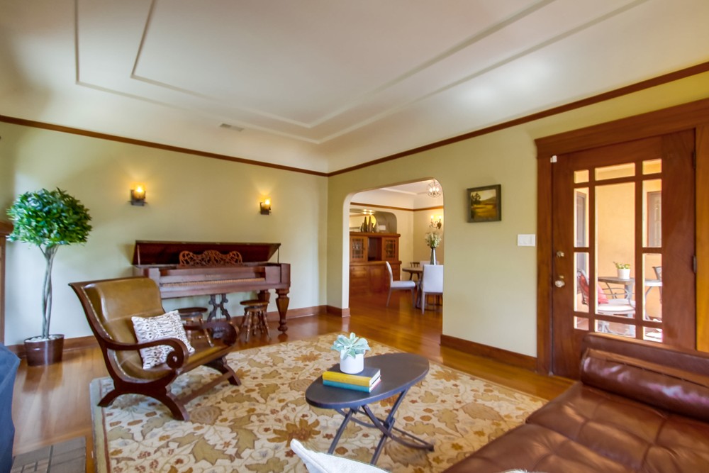 Virtual tour photo 19 of 64 for 4574 Marlborough Dr