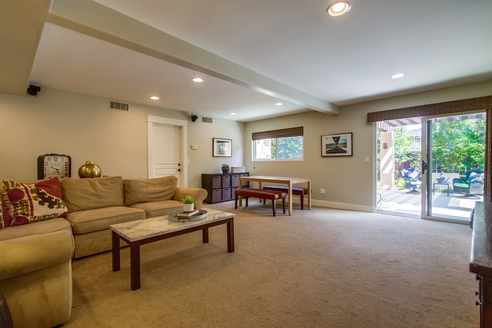 Virtual tour photo 33 of 64 for 4574 Marlborough Dr