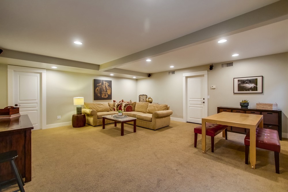 Virtual tour photo 53 of 81 for 4574 Marlborough Dr