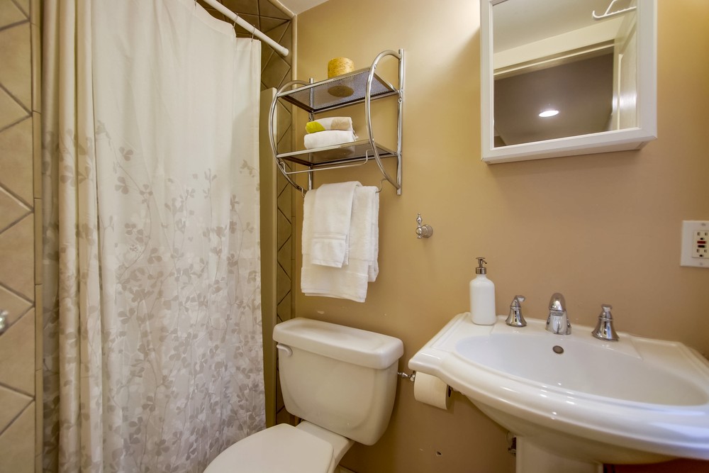 Virtual tour photo 56 of 81 for 4574 Marlborough Dr