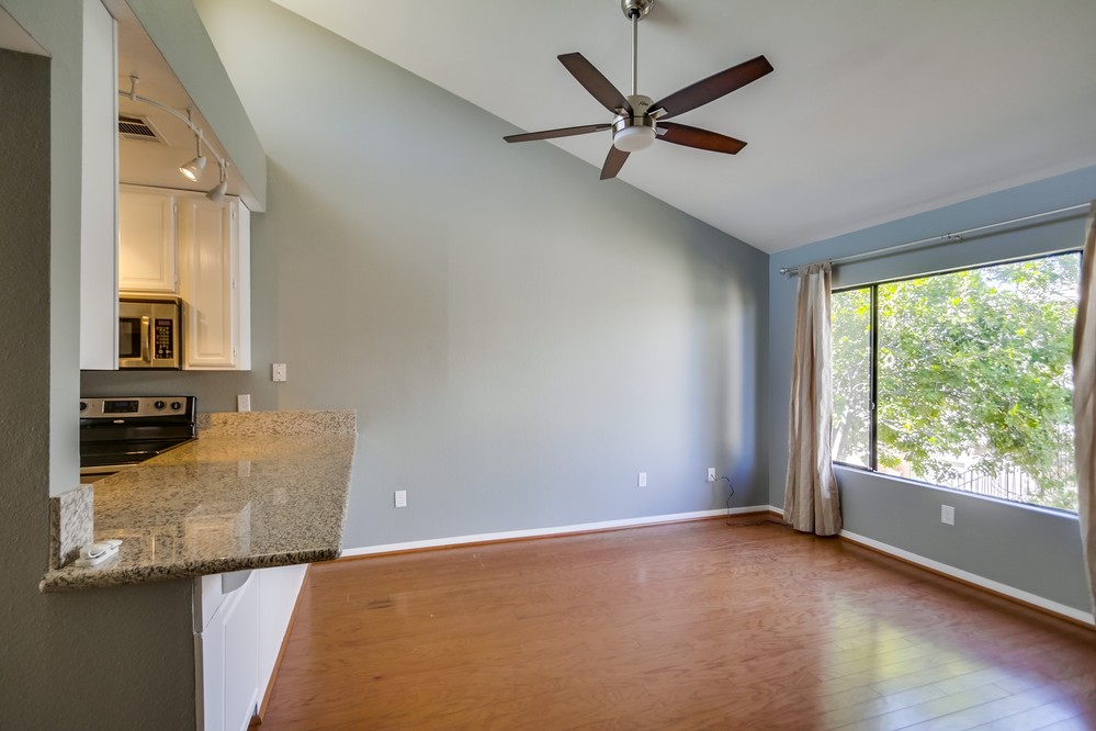 Virtual tour photo 10 of 19 for 4576 Hawley Boulevard #5