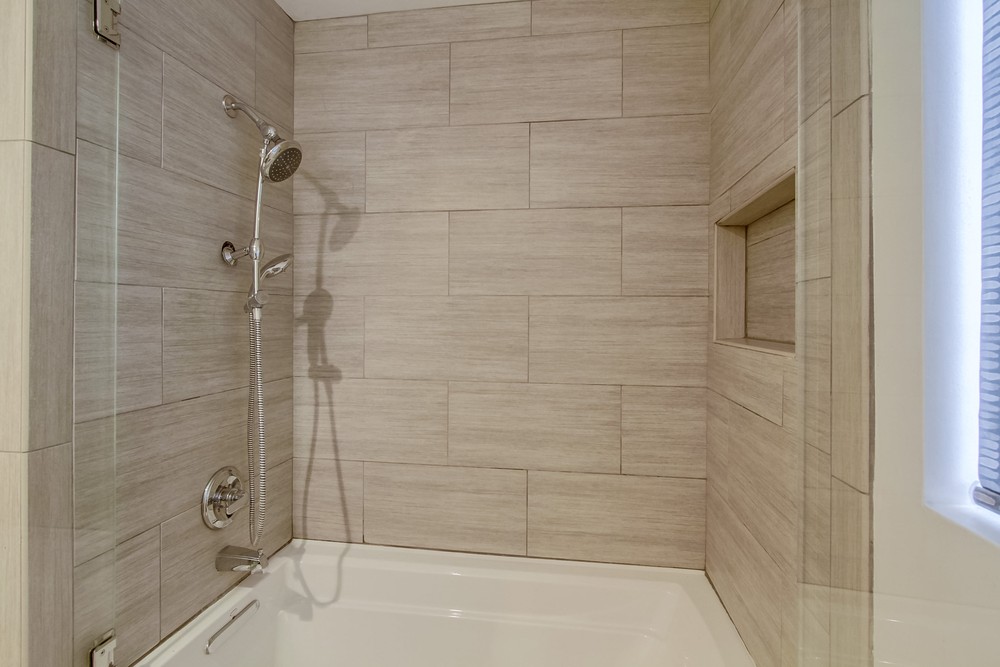 Virtual tour photo 33 of 73 for 4576 Lucille Dr