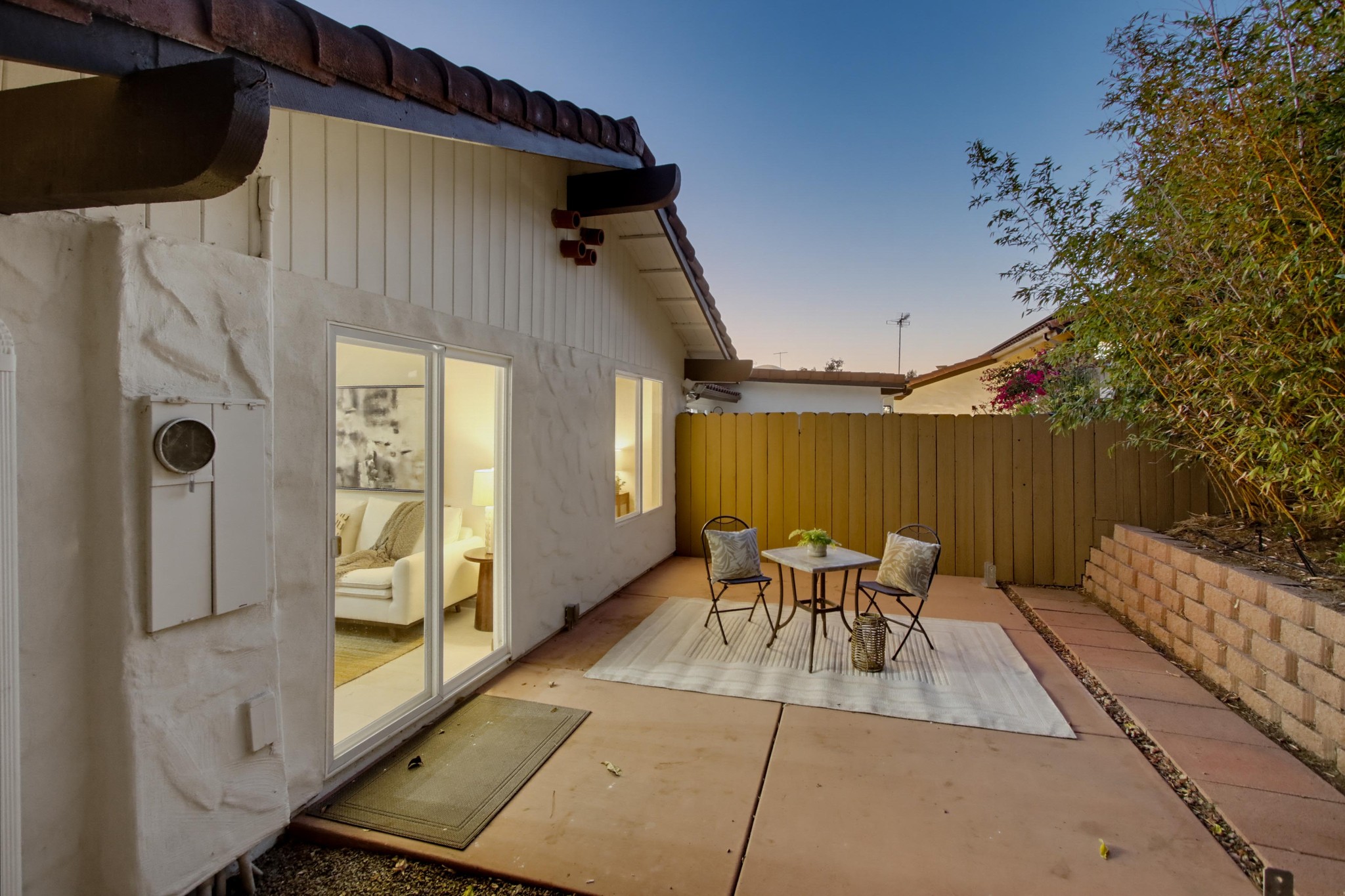 Virtual tour photo 6 of 195 for 4580 El Mirlo