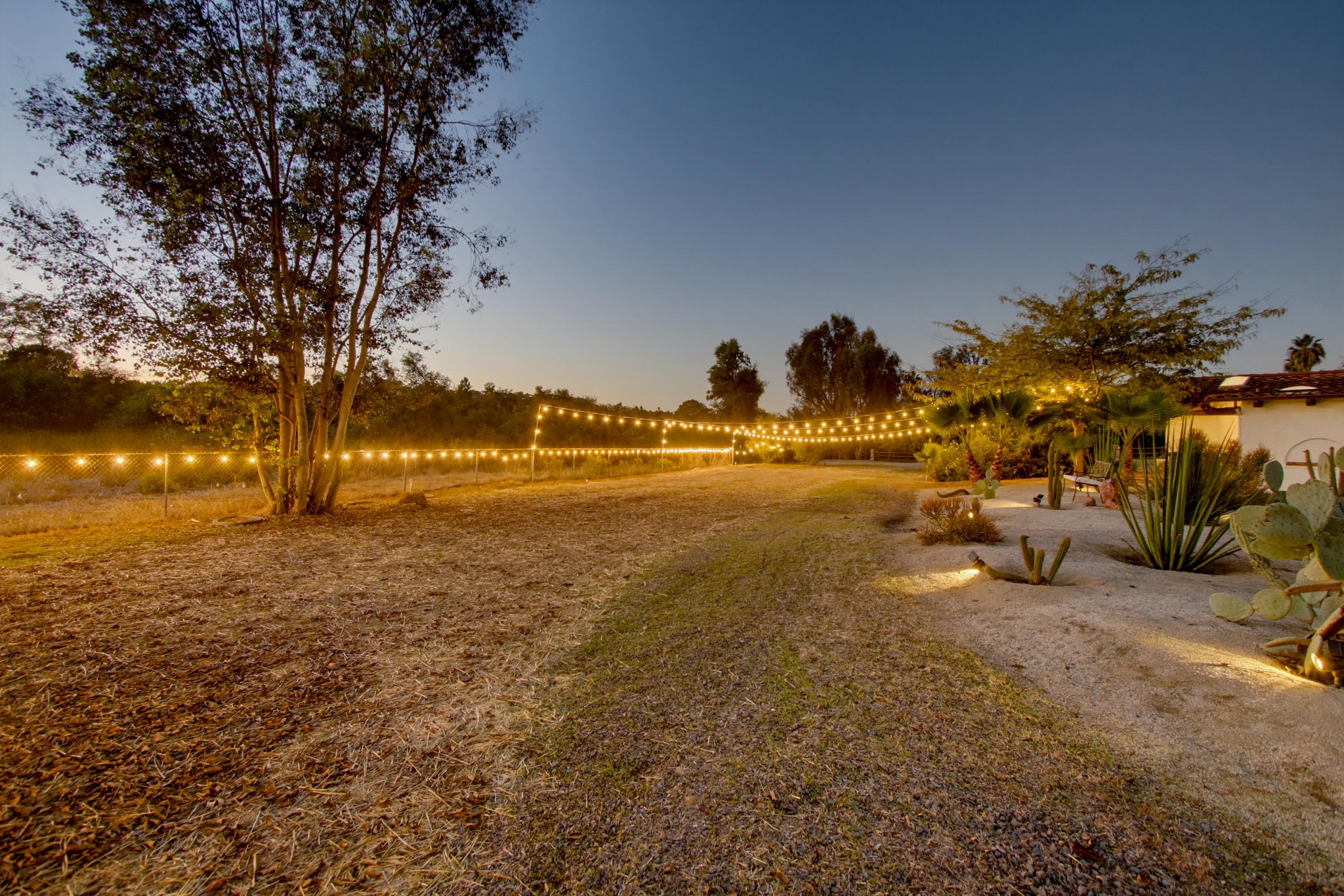 Virtual tour photo 11 of 195 for 4580 El Mirlo