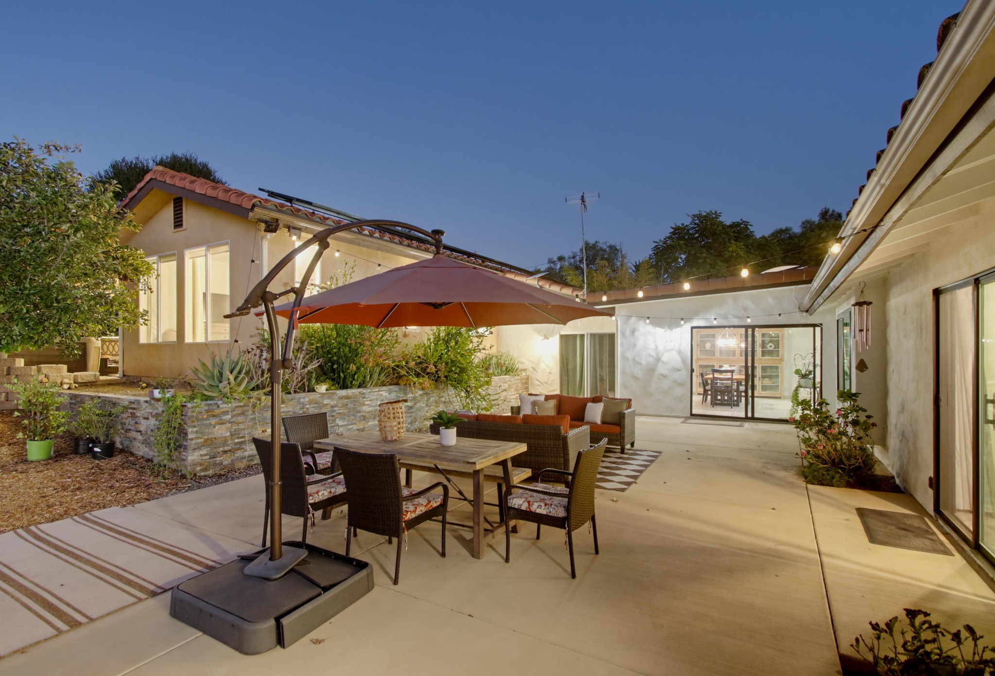 Virtual tour photo 23 of 195 for 4580 El Mirlo