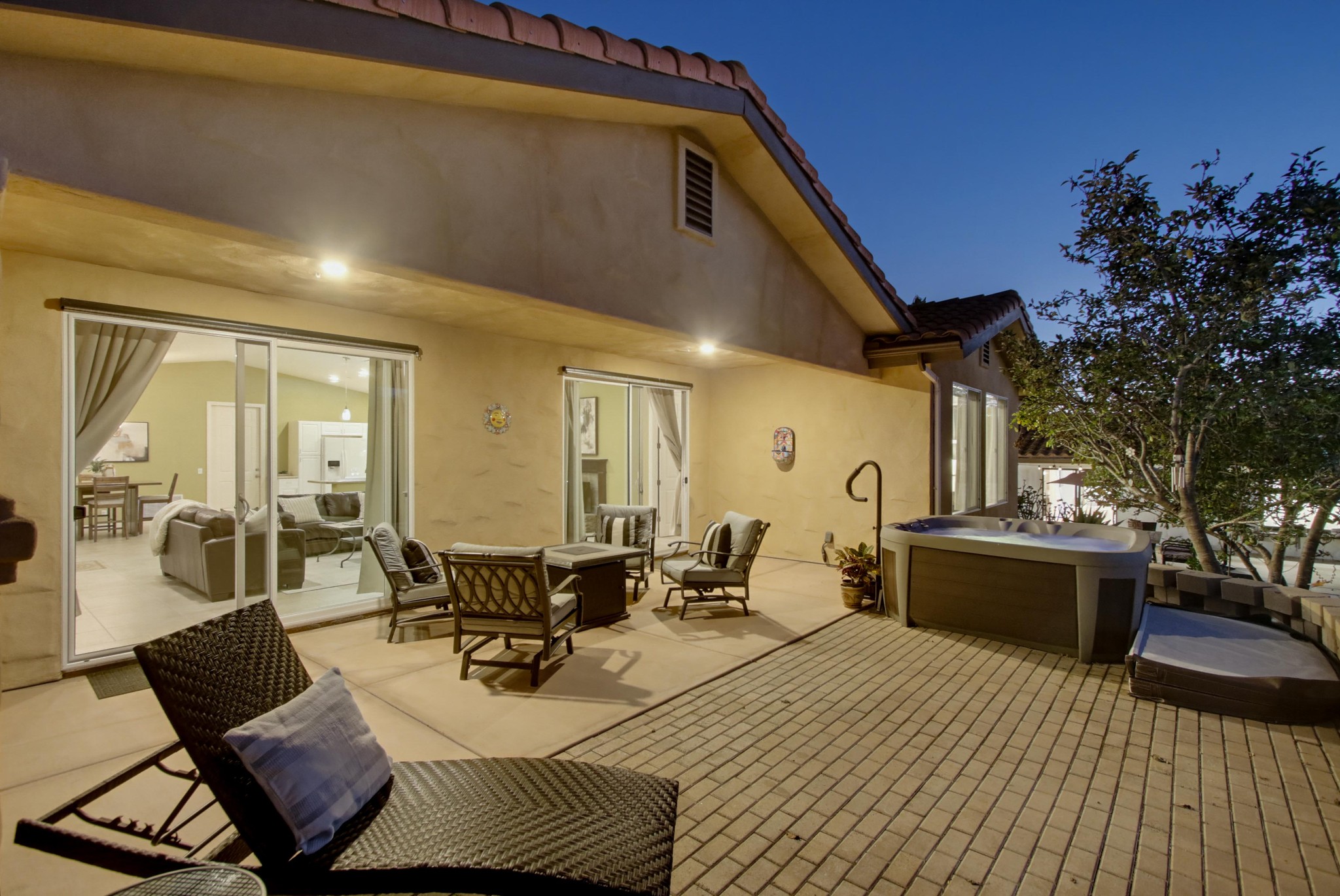 Virtual tour photo 27 of 195 for 4580 El Mirlo