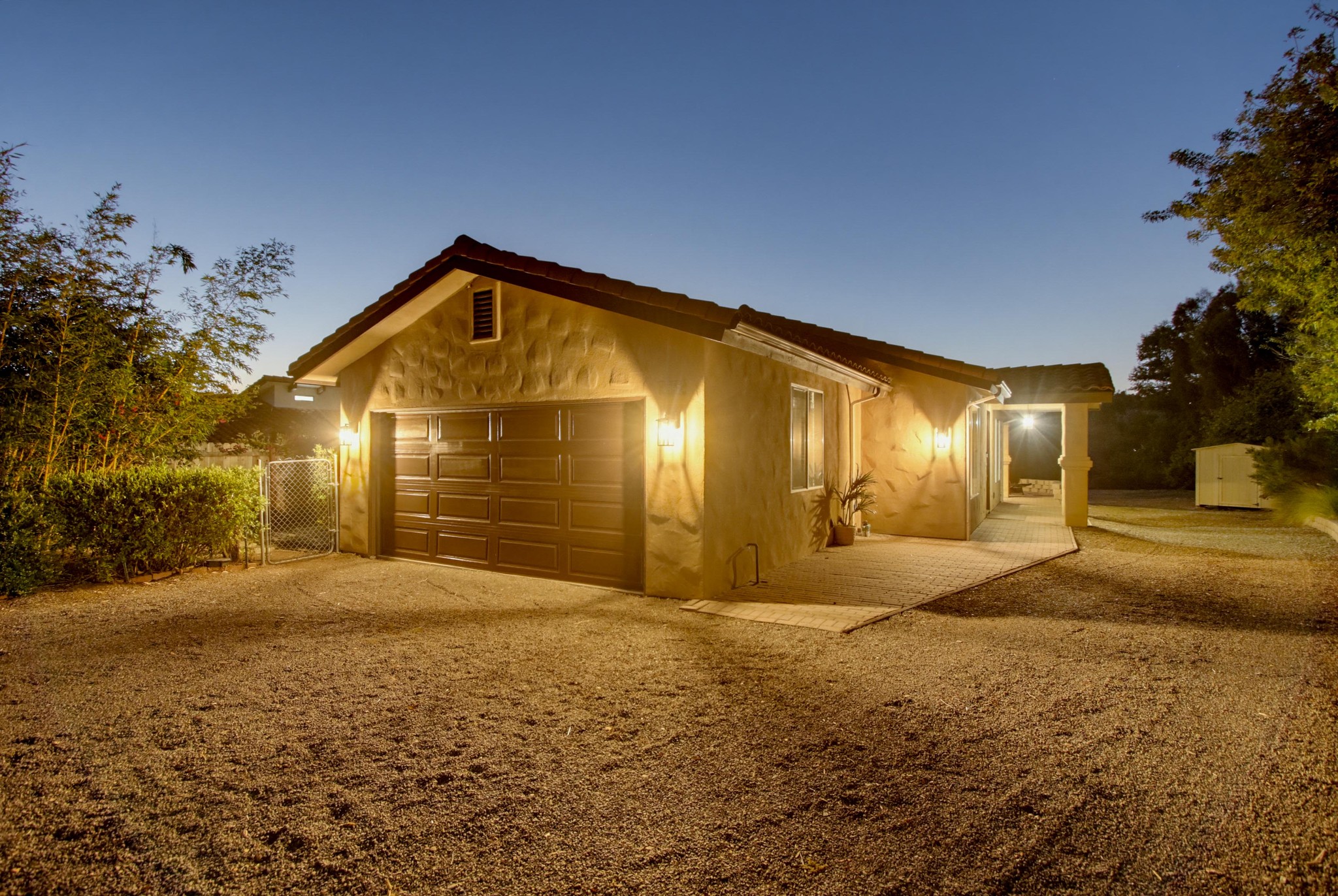 Virtual tour photo 33 of 195 for 4580 El Mirlo