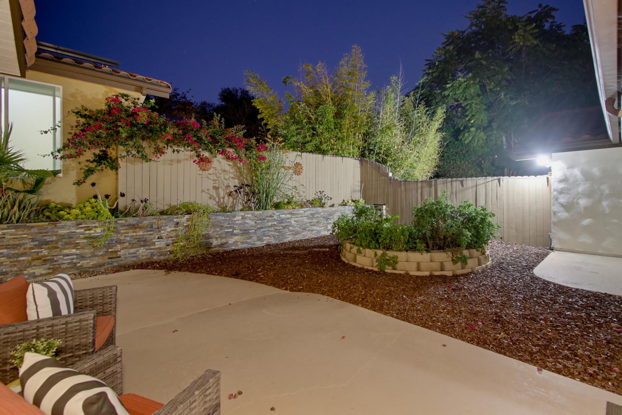 Virtual tour photo 36 of 195 for 4580 El Mirlo