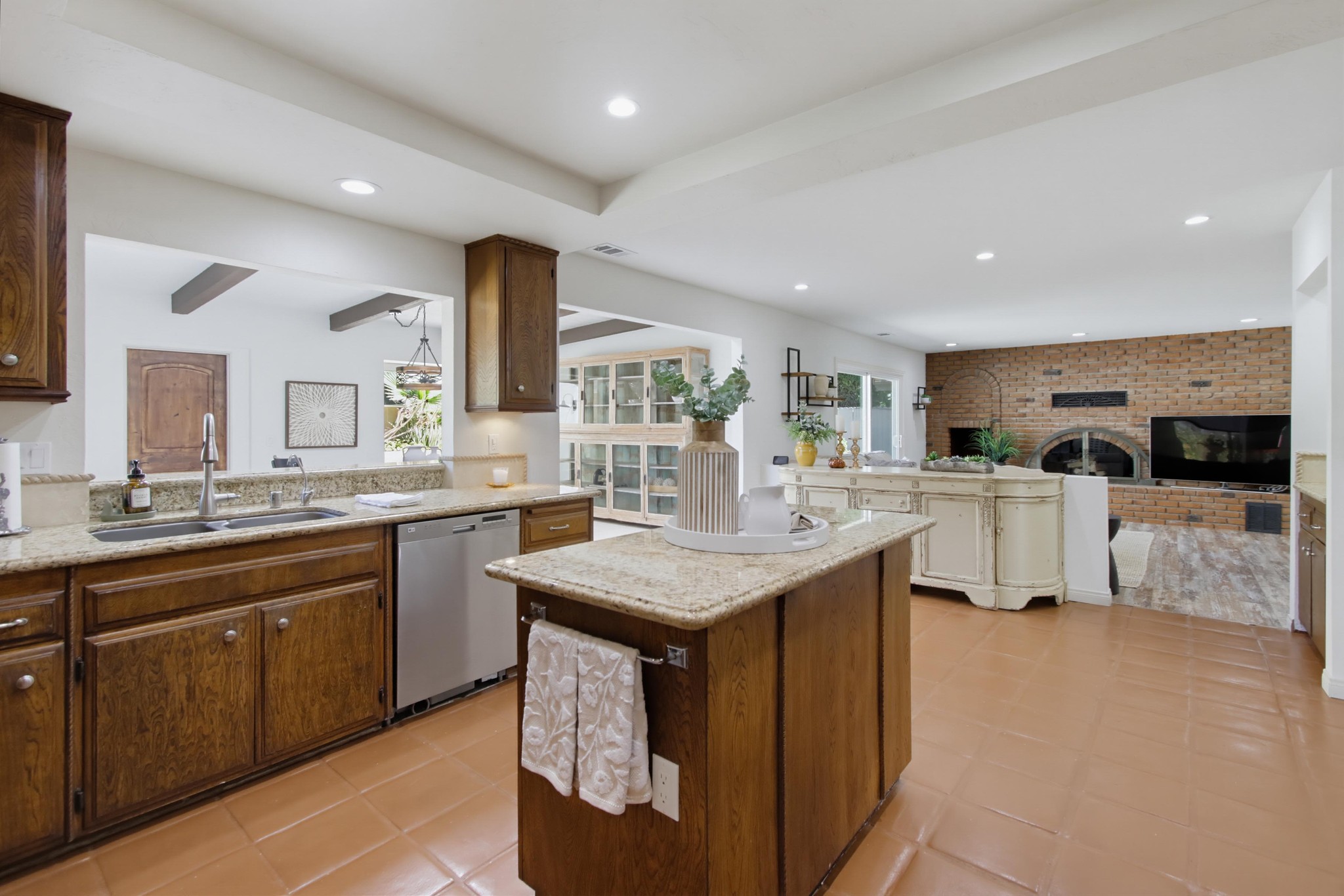 Virtual tour photo 51 of 195 for 4580 El Mirlo