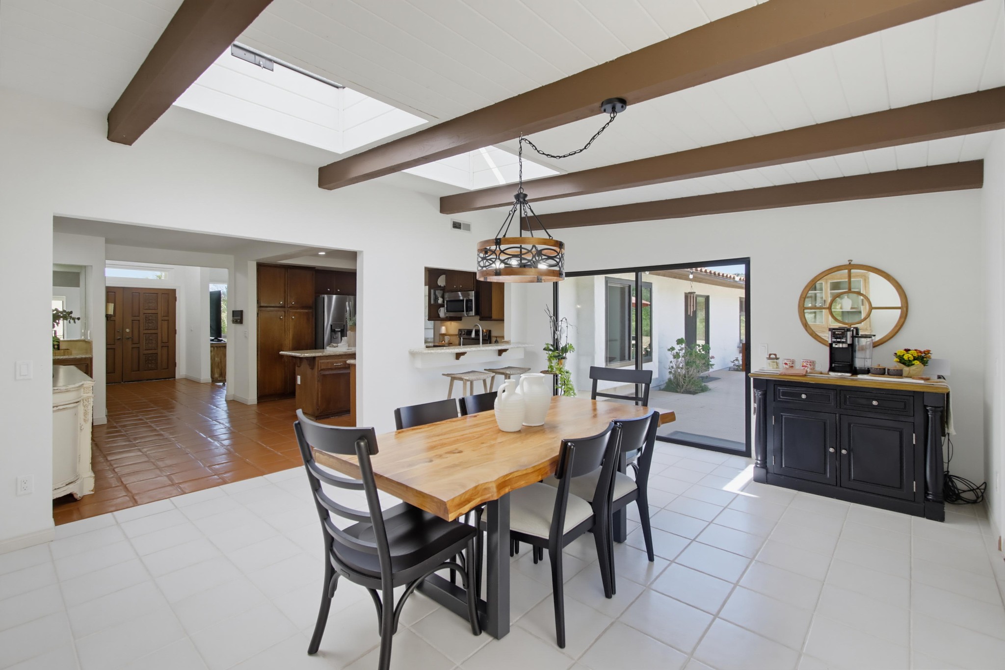 Virtual tour photo 54 of 195 for 4580 El Mirlo