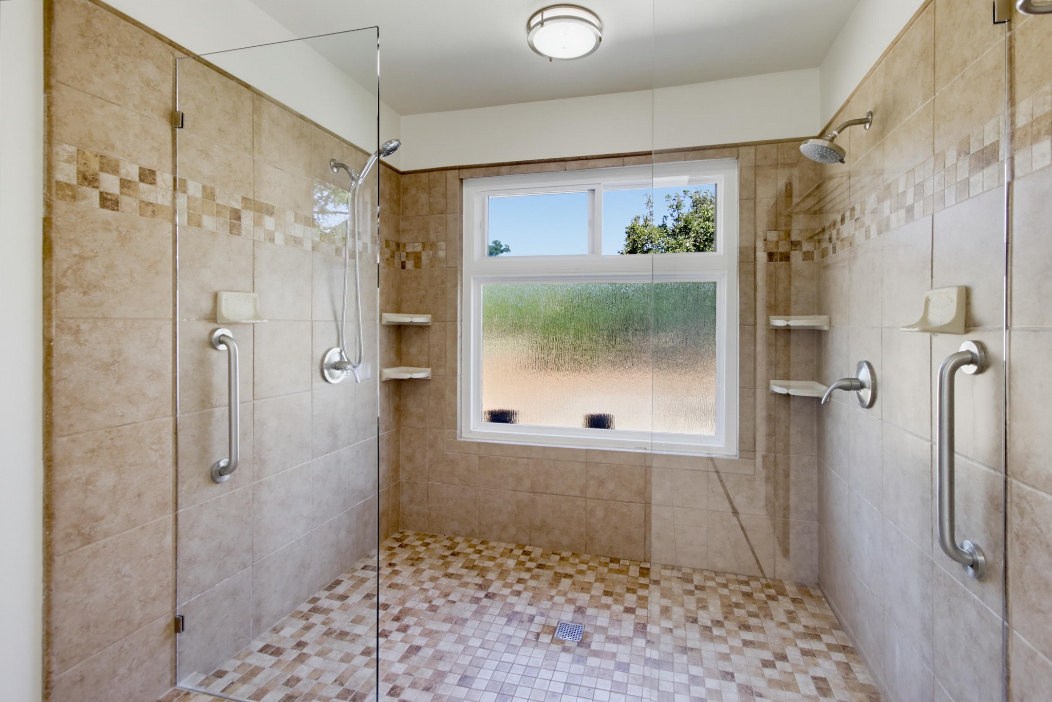 Virtual tour photo 64 of 195 for 4580 El Mirlo