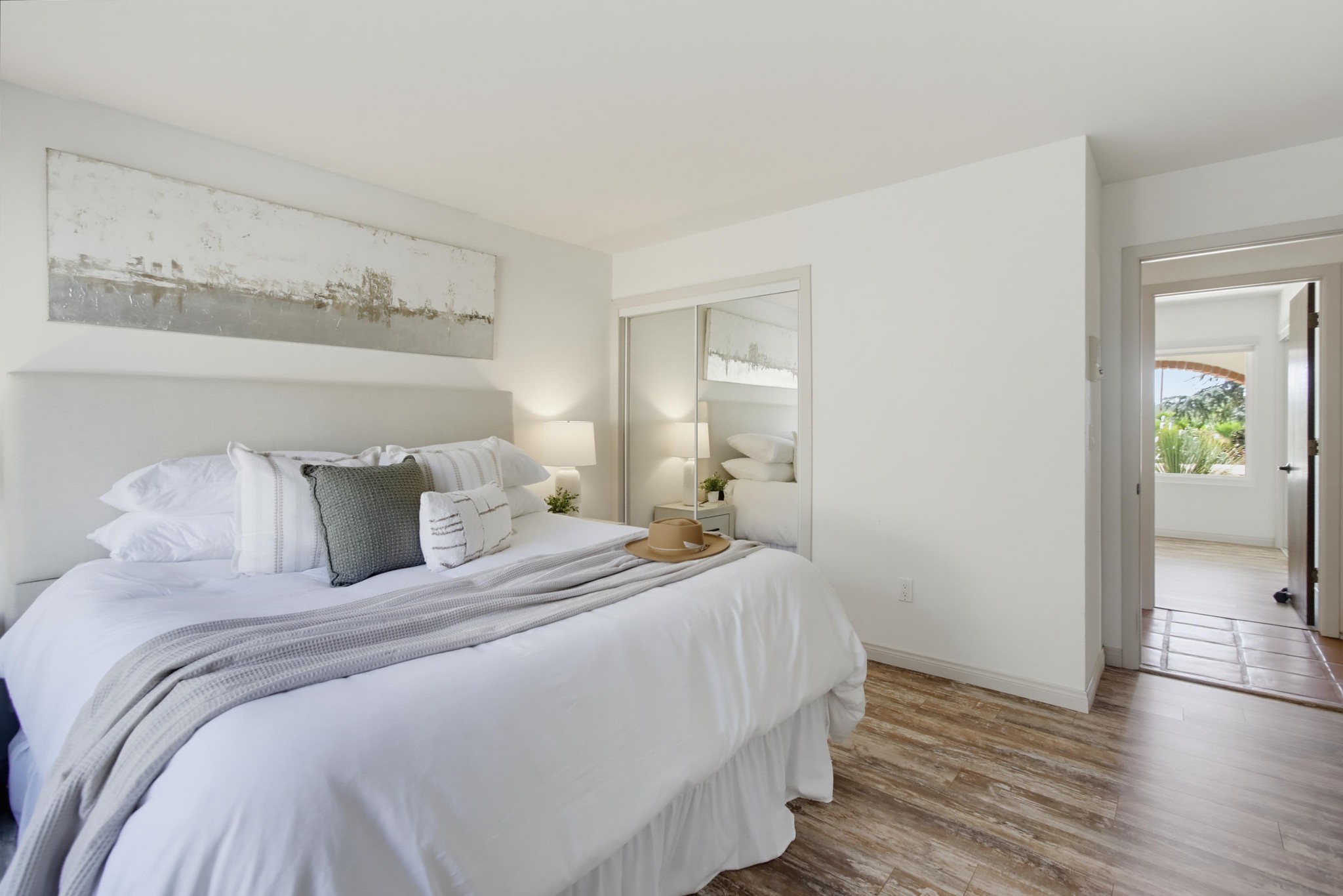 Virtual tour photo 80 of 195 for 4580 El Mirlo