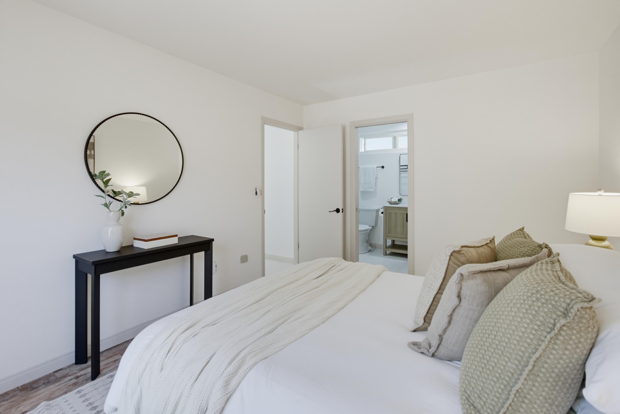 Virtual tour photo 84 of 195 for 4580 El Mirlo