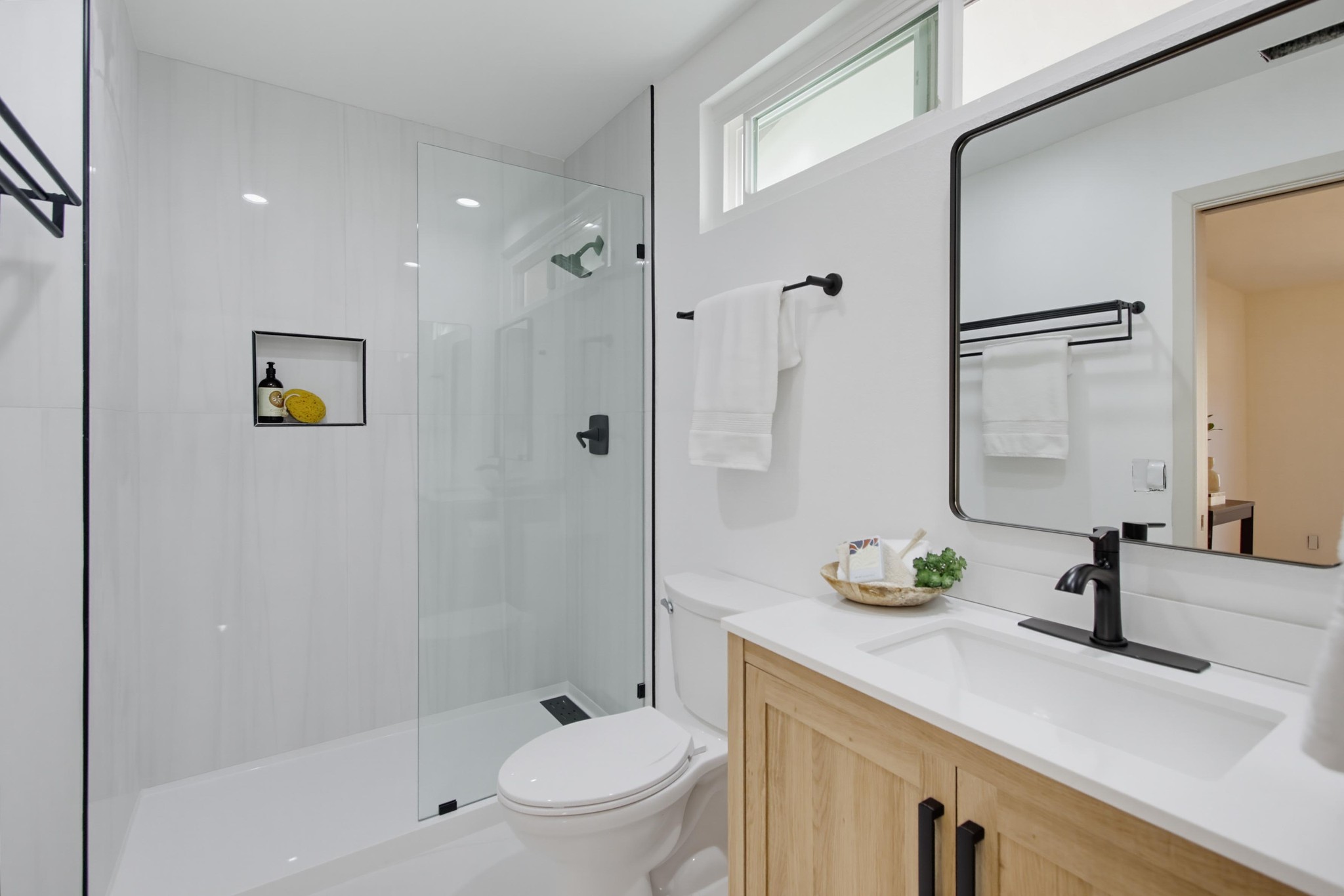 Virtual tour photo 85 of 195 for 4580 El Mirlo
