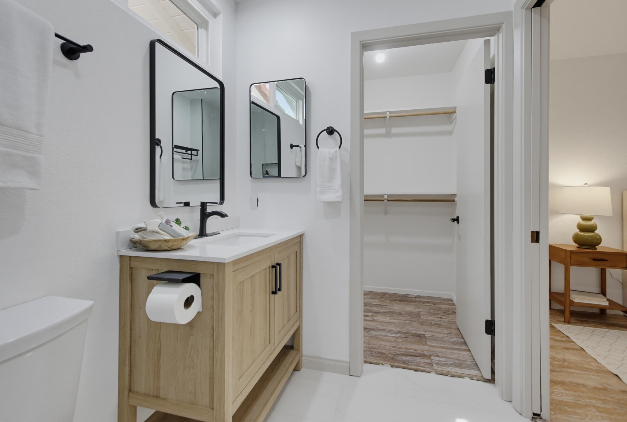 Virtual tour photo 86 of 195 for 4580 El Mirlo