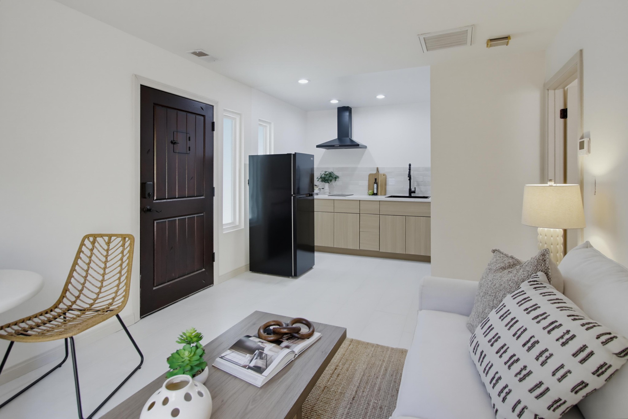 Virtual tour photo 91 of 195 for 4580 El Mirlo