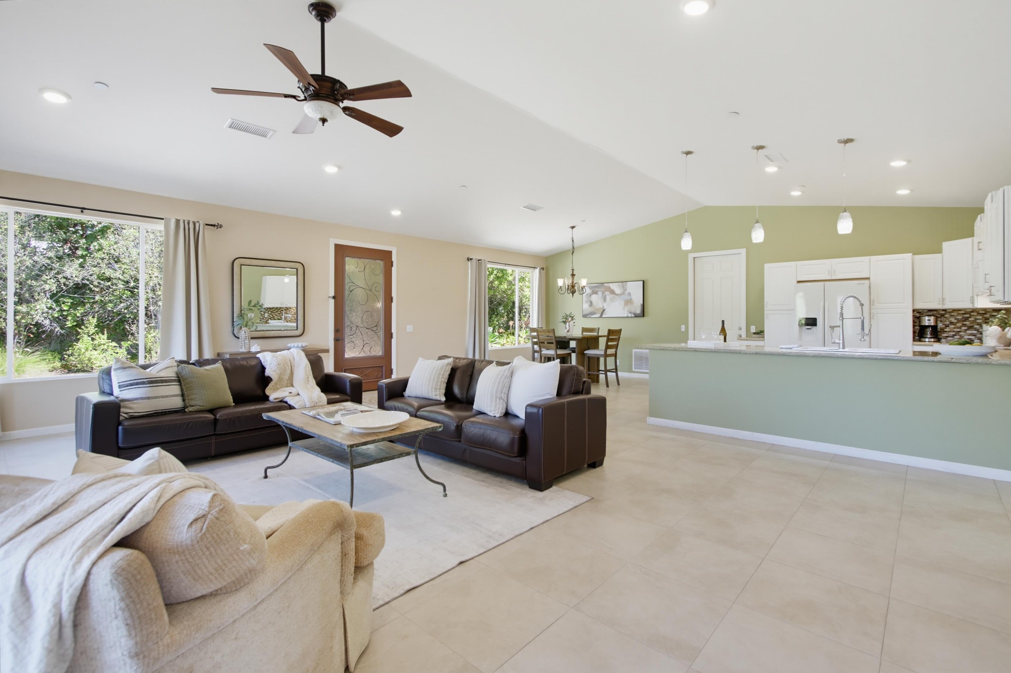 Virtual tour photo 97 of 195 for 4580 El Mirlo