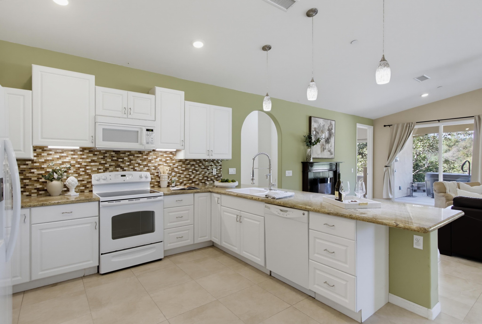 Virtual tour photo 100 of 195 for 4580 El Mirlo