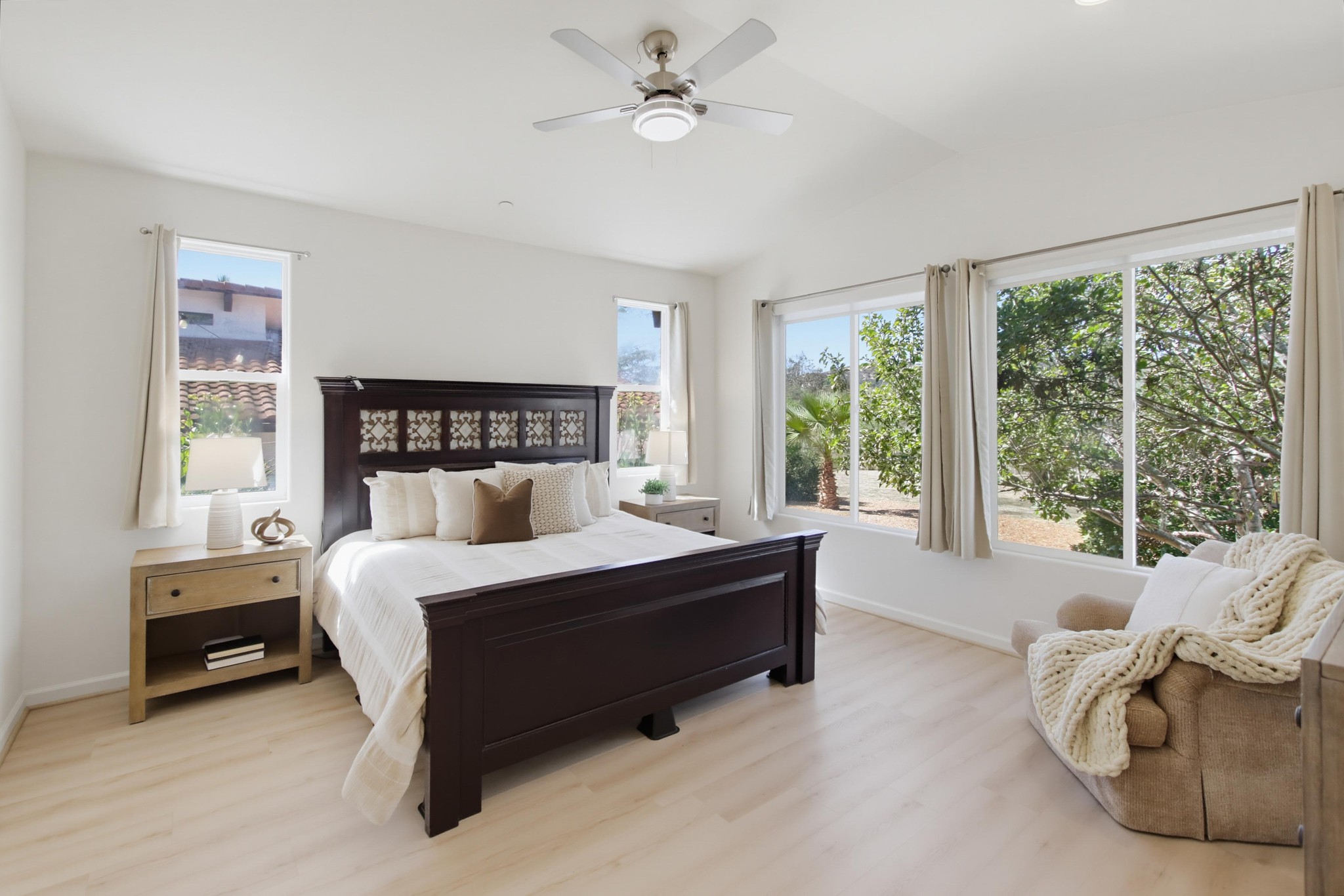 Virtual tour photo 109 of 195 for 4580 El Mirlo