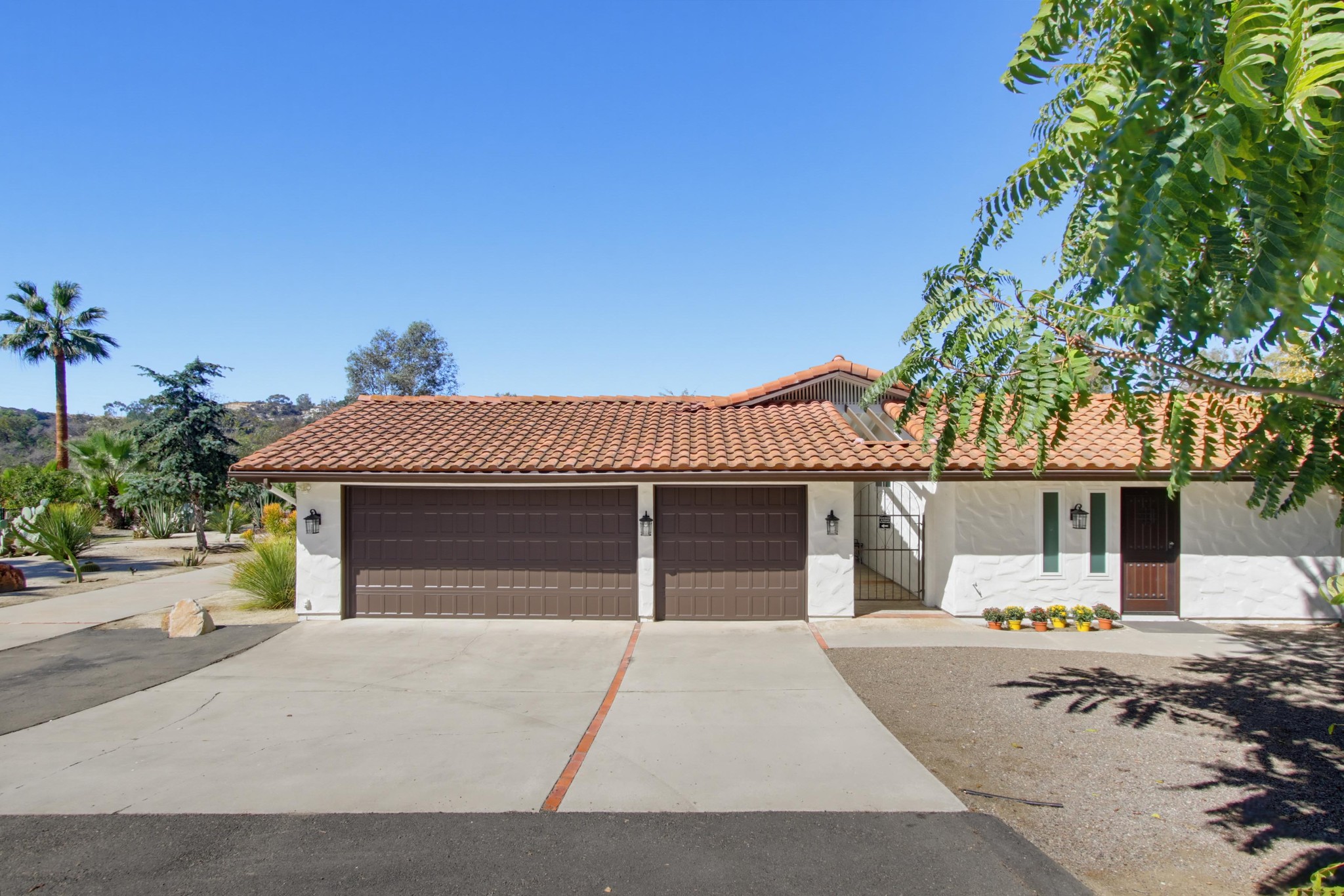 Virtual tour photo 120 of 195 for 4580 El Mirlo