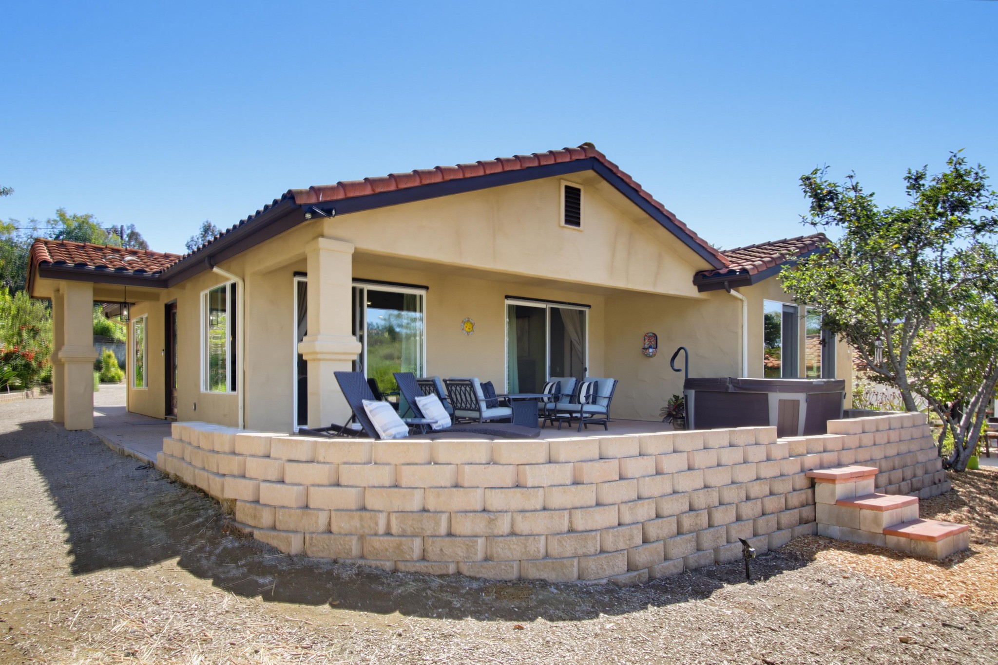 Virtual tour photo 142 of 195 for 4580 El Mirlo