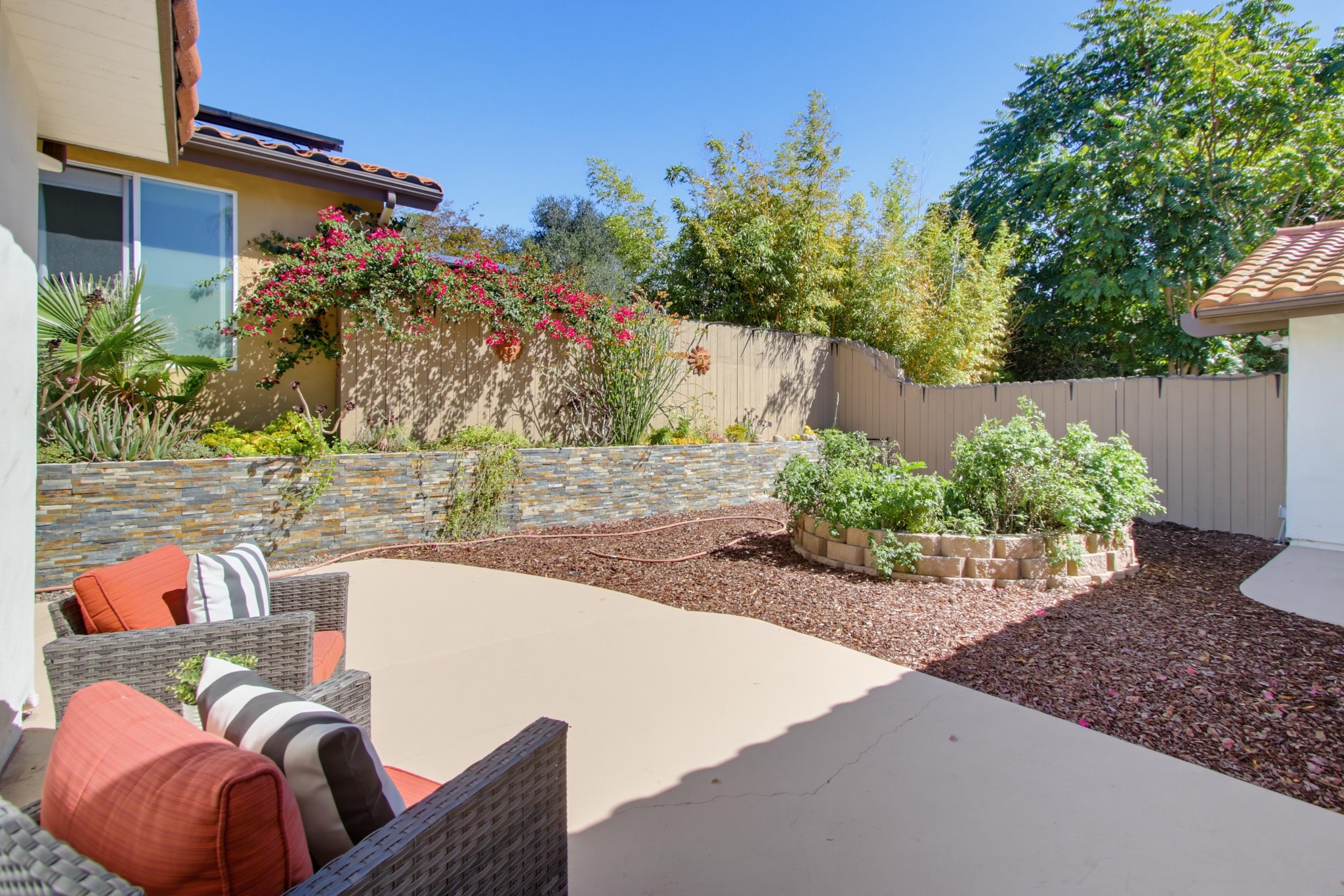 Virtual tour photo 147 of 195 for 4580 El Mirlo