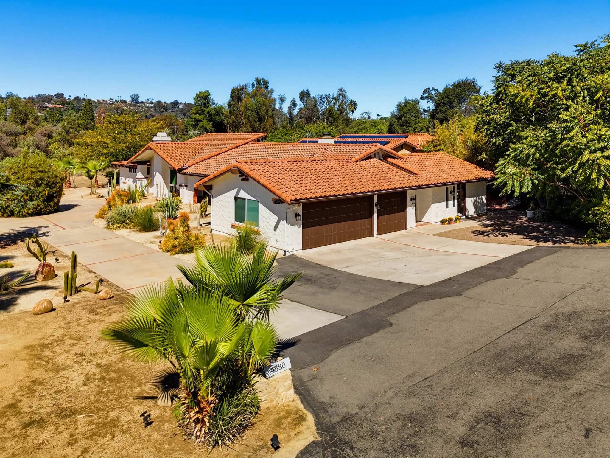 Virtual tour photo 152 of 195 for 4580 El Mirlo