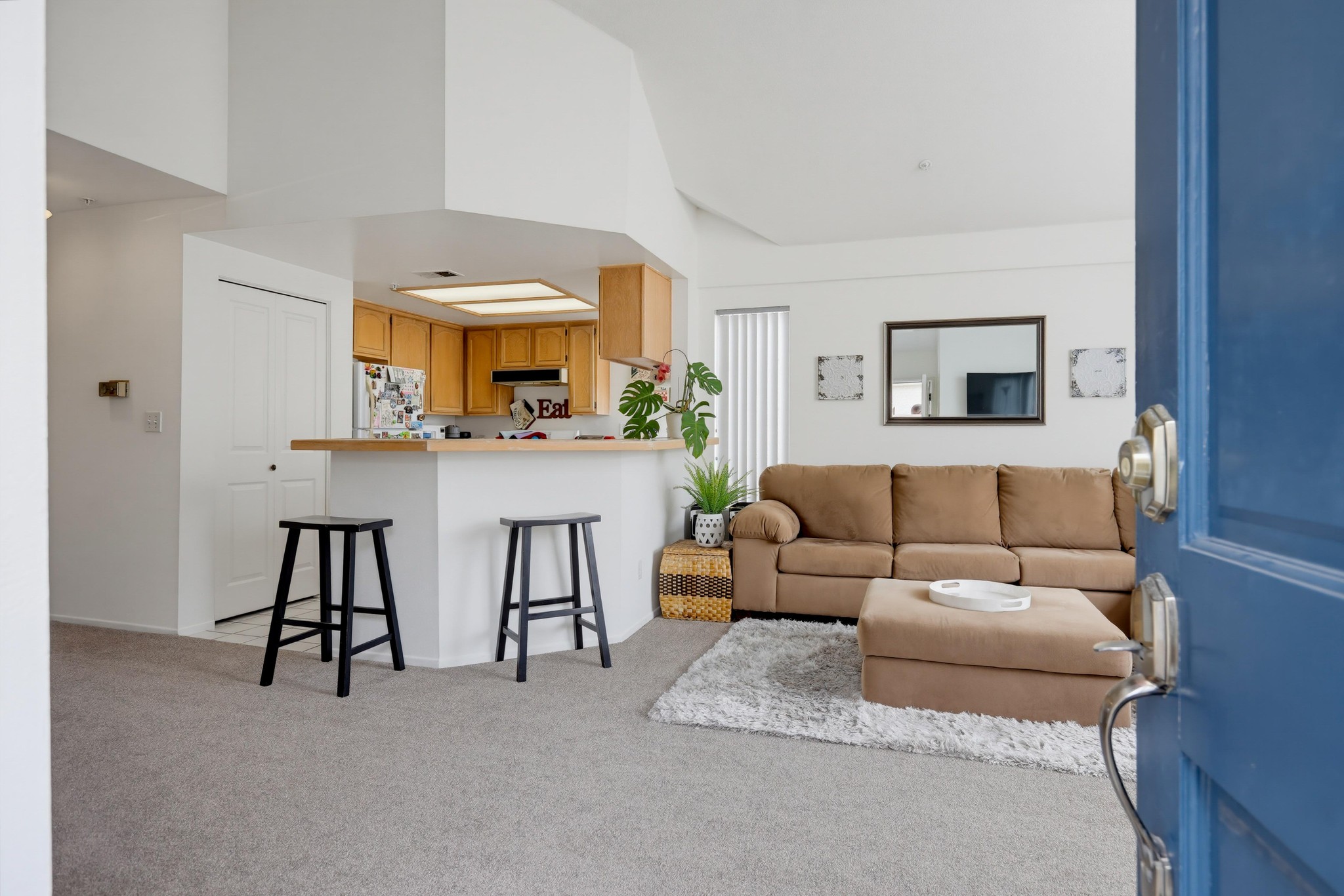 Virtual tour photo 11 of 53 for 4581 Warner Ave Apt 302