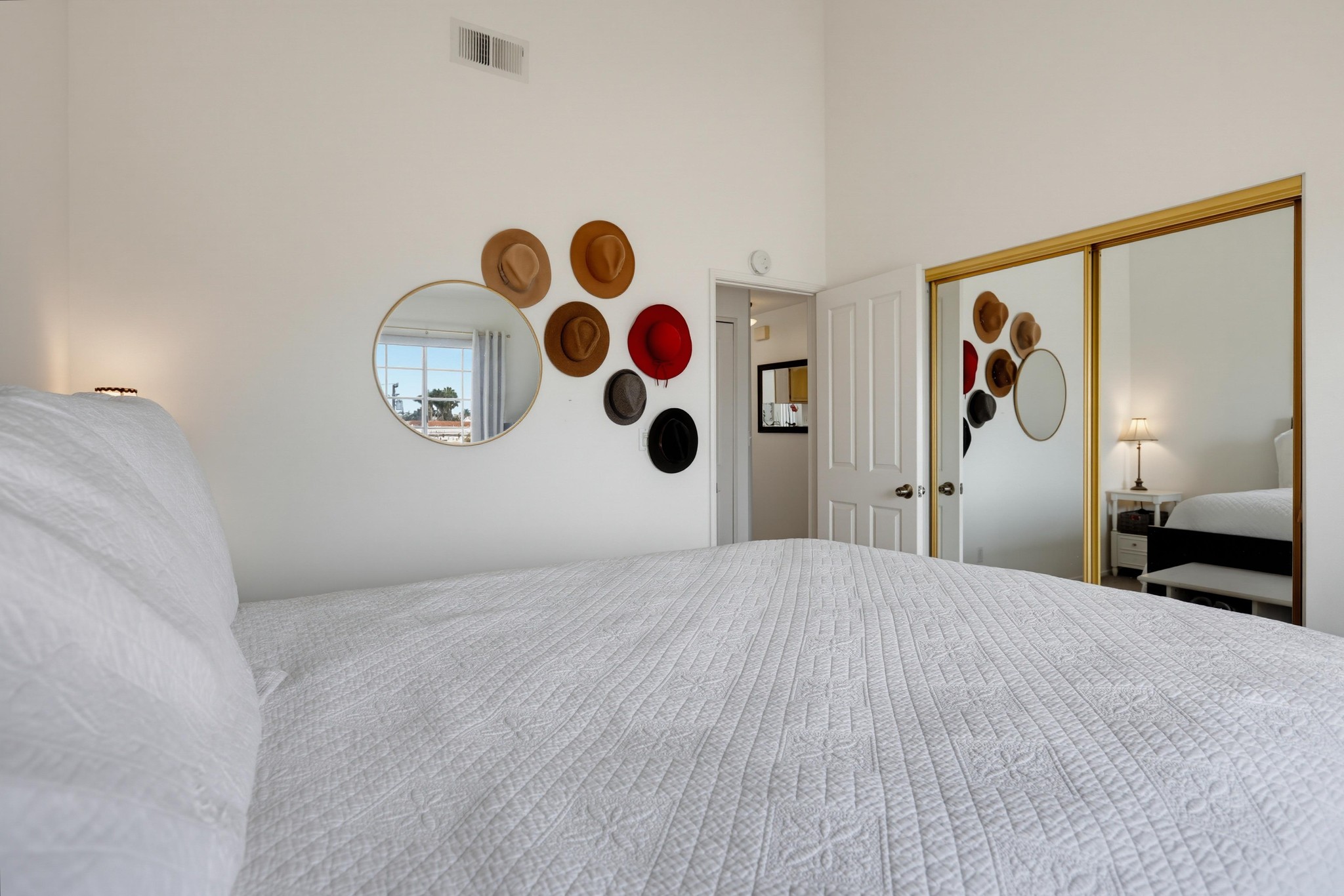 Virtual tour photo 32 of 53 for 4581 Warner Ave Apt 302