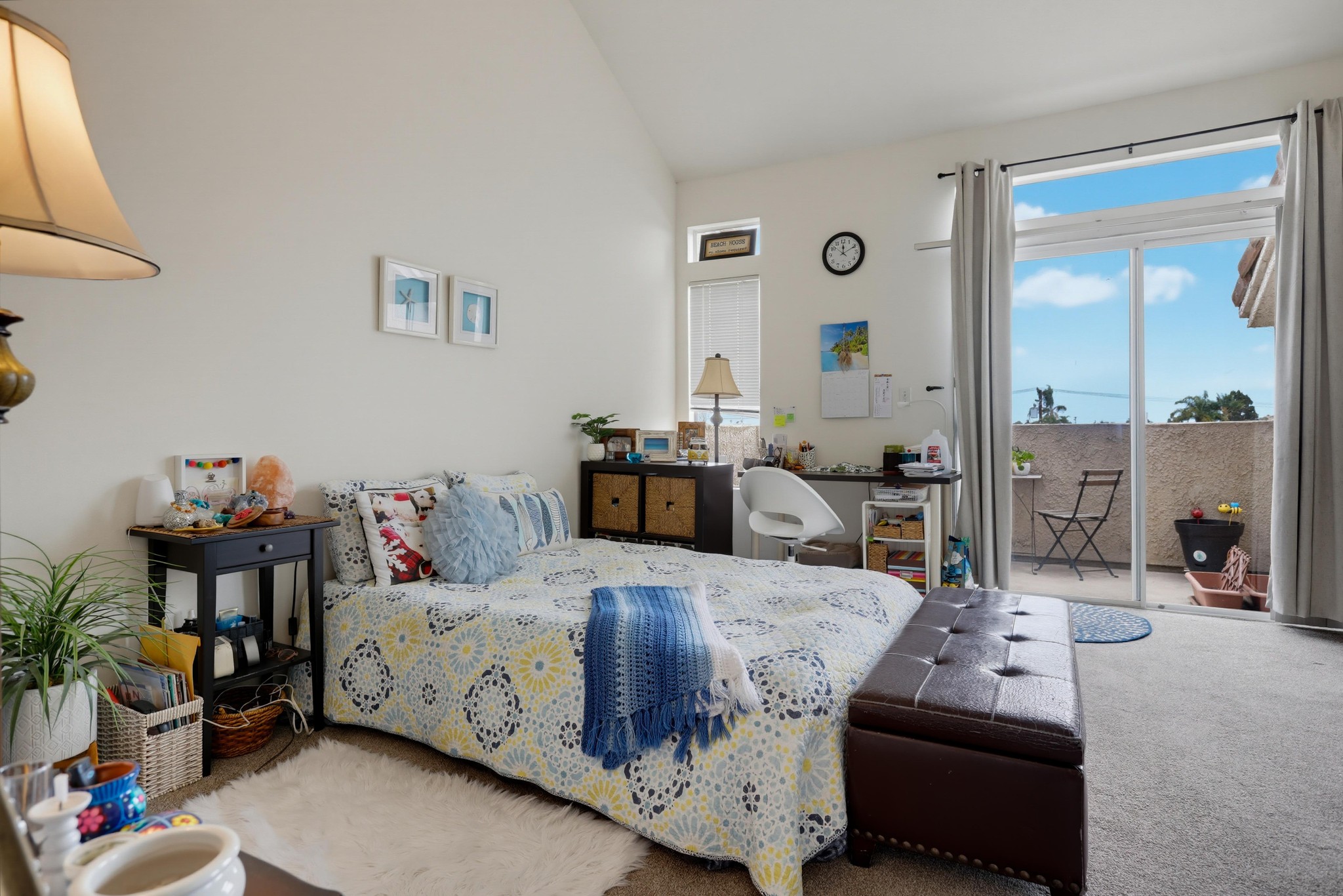 Virtual tour photo 35 of 53 for 4581 Warner Ave Apt 302