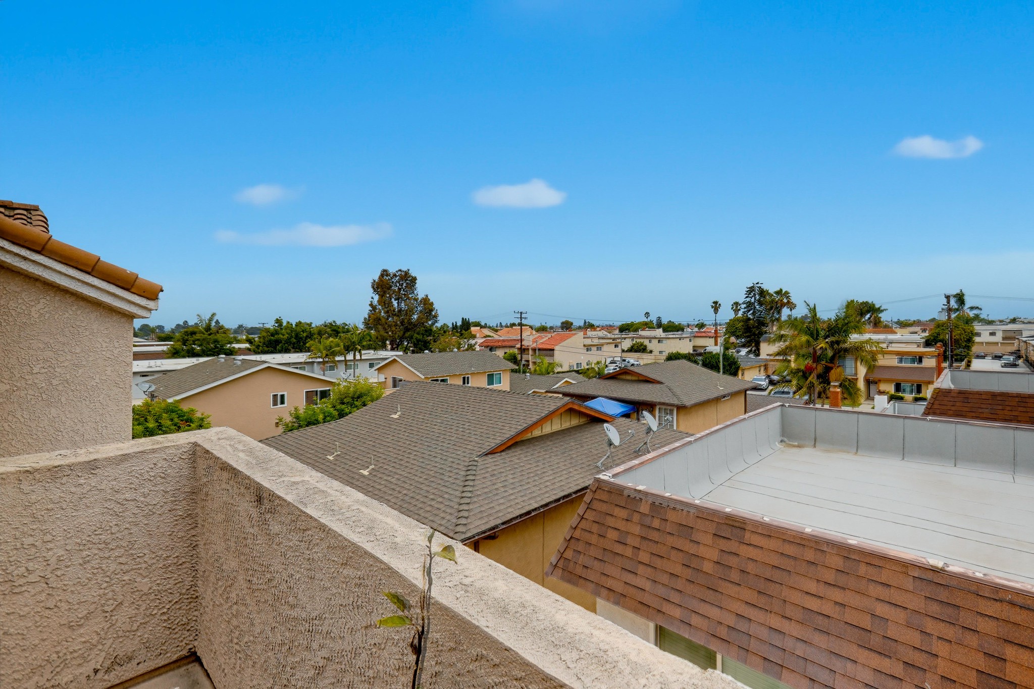 Virtual tour photo 44 of 53 for 4581 Warner Ave Apt 302
