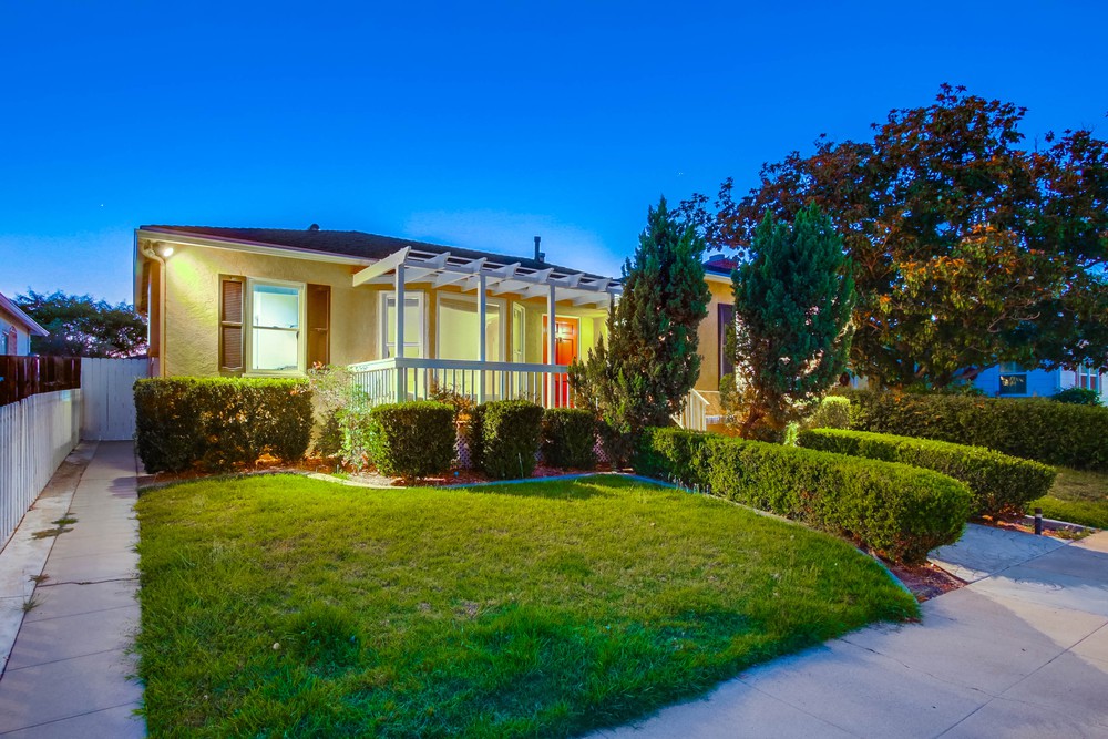 Virtual tour photo 3 of 63 for 4584 49th St