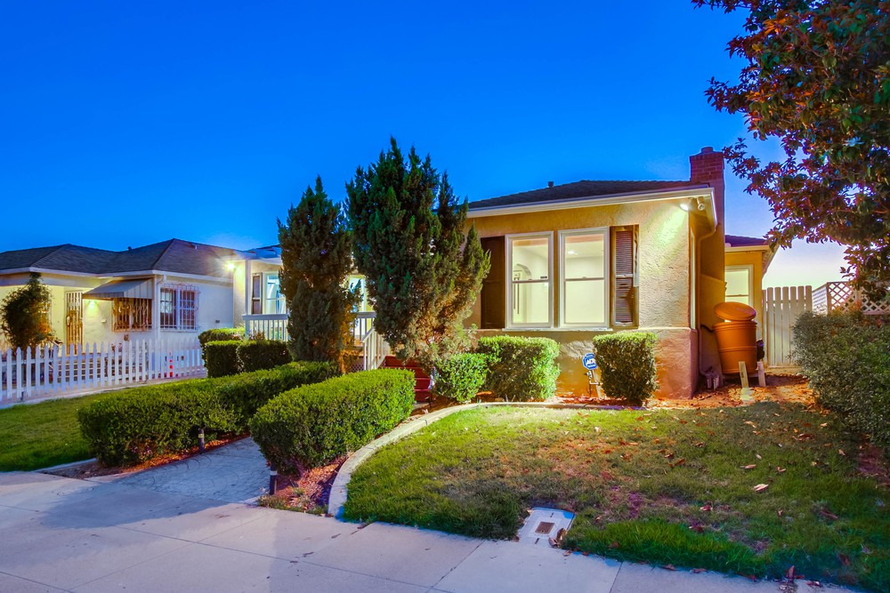 Virtual tour photo 4 of 63 for 4584 49th St