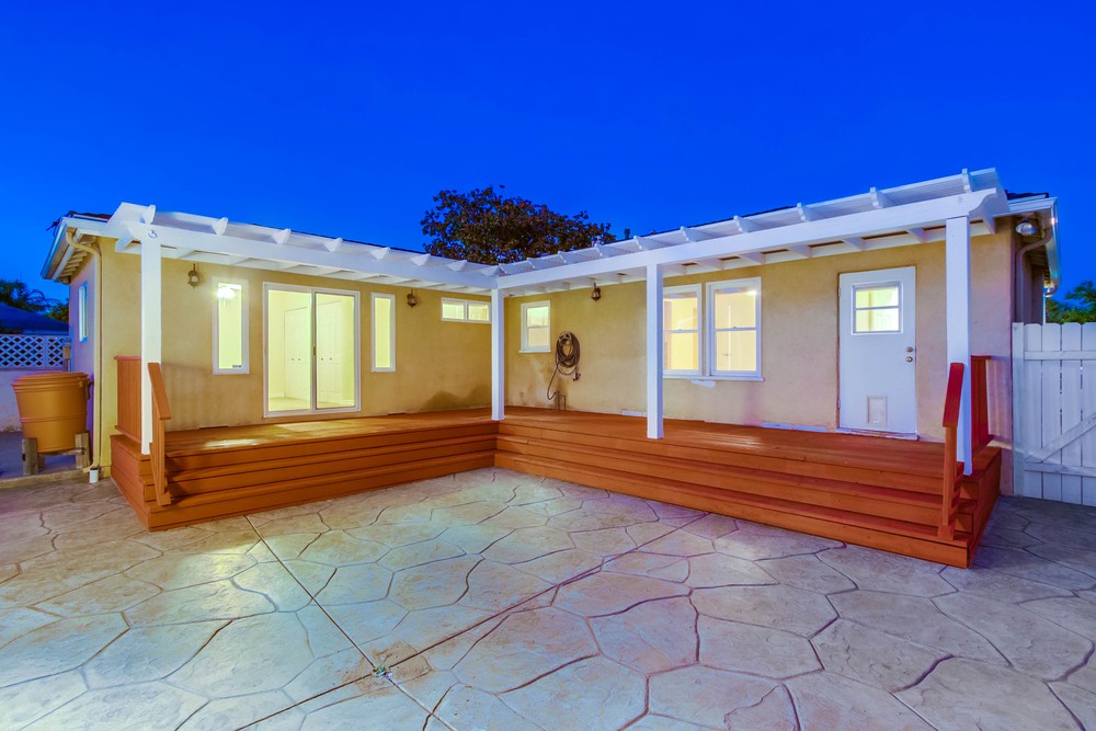 Virtual tour photo 11 of 63 for 4584 49th St