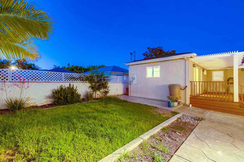 Virtual tour photo 13 of 63 for 4584 49th St