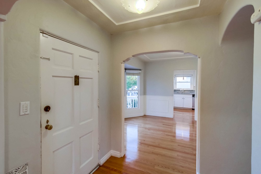 Virtual tour photo 16 of 63 for 4584 49th St