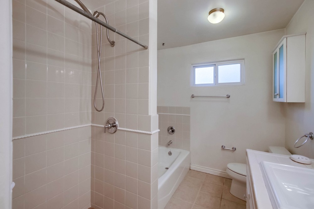 Virtual tour photo 36 of 63 for 4584 49th St