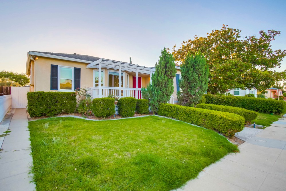 Virtual tour photo 49 of 63 for 4584 49th St